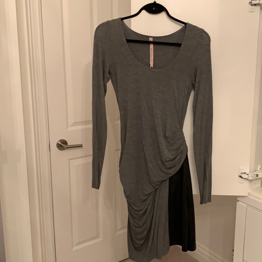 Bailey 44 long sleeve gray and black dress